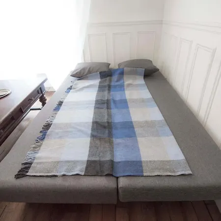 Bright And Spacious Near Montparnasse Station